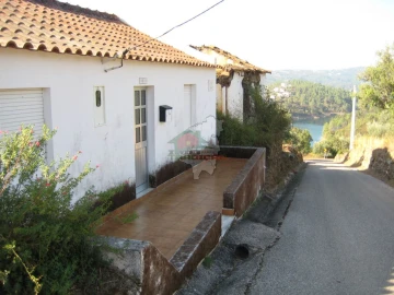 Moradia T3 para Venda em Fontes