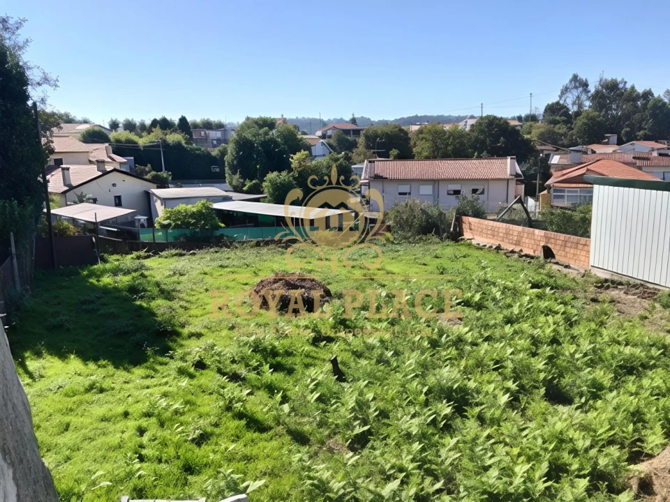 Moradia T4 para Venda em O. Azeméis, Riba-Ul, Ul, Macinhata Seixa, Madail Foto 6