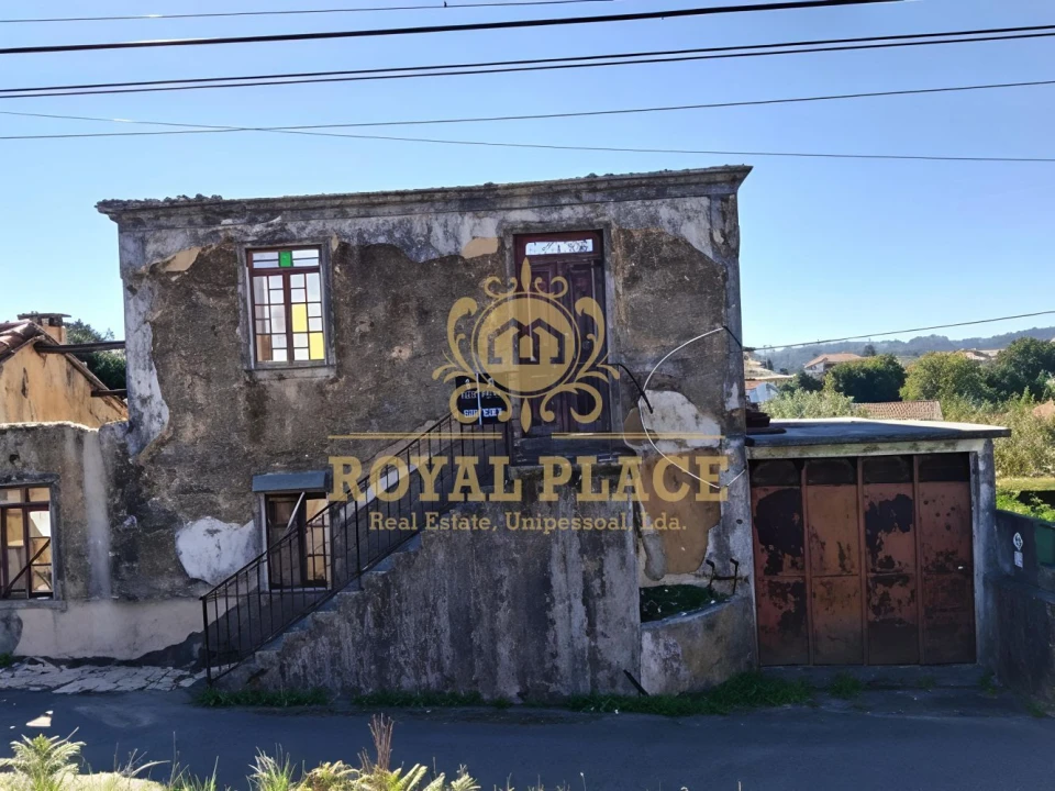 Moradia T4 para Venda em O. Azeméis, Riba-Ul, Ul, Macinhata Seixa, Madail Foto 24