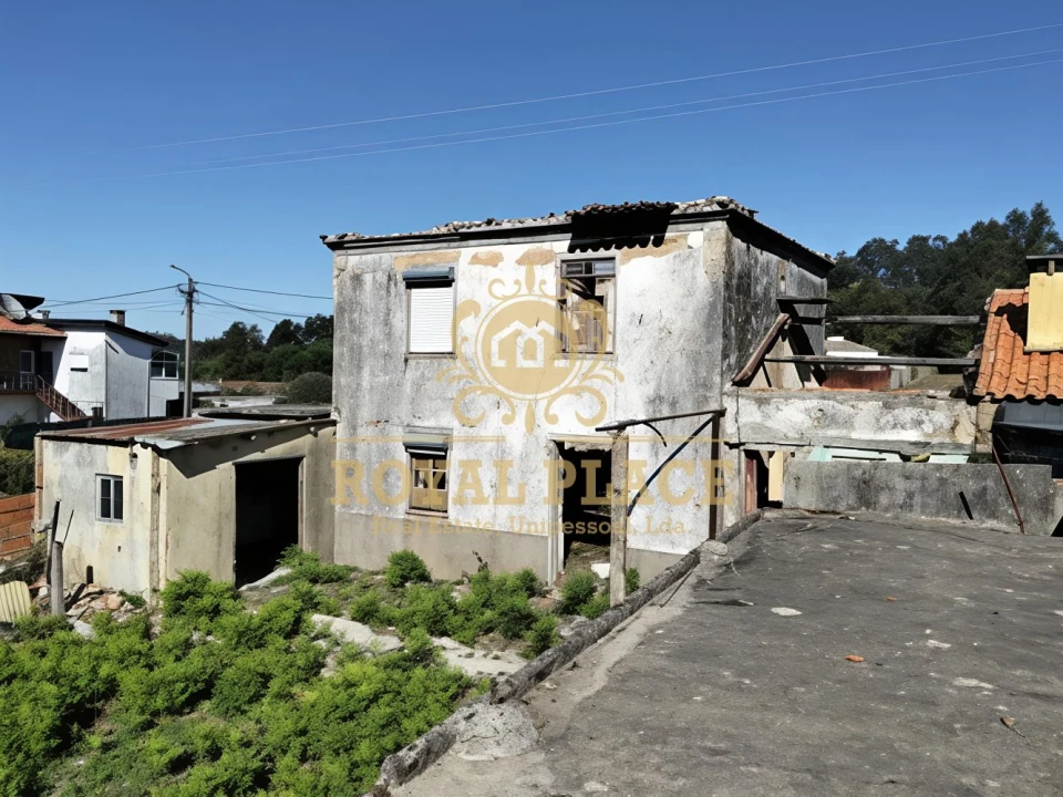 Moradia T4 para Venda em O. Azeméis, Riba-Ul, Ul, Macinhata Seixa, Madail Foto 1