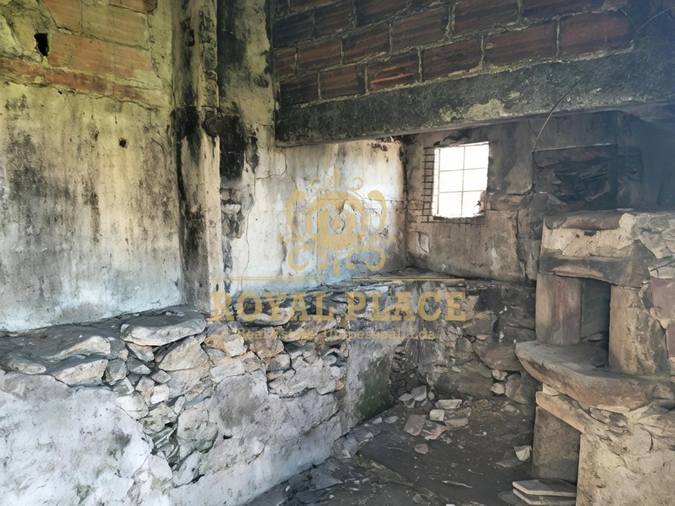 Moradia T4 para Venda em O. Azeméis, Riba-Ul, Ul, Macinhata Seixa, Madail Foto 19
