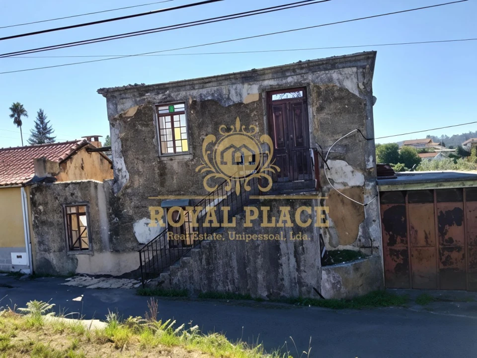 Moradia T4 para Venda em O. Azeméis, Riba-Ul, Ul, Macinhata Seixa, Madail Foto 26