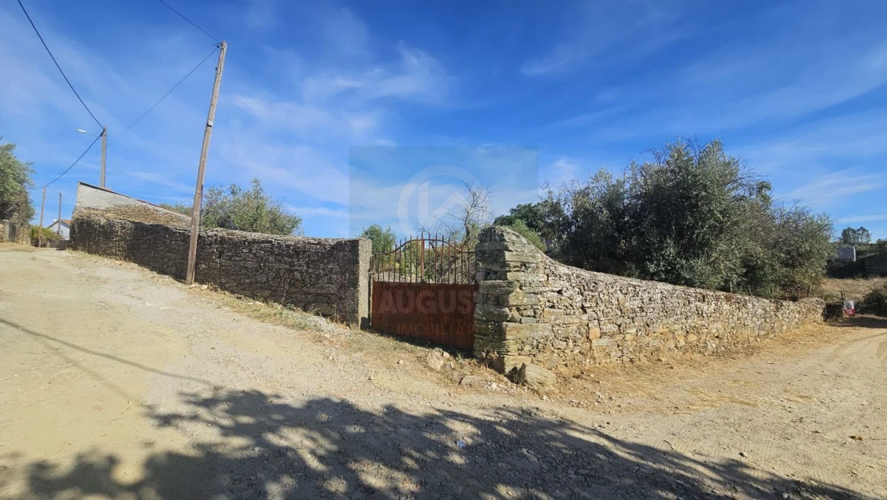 Terreno para Venda em Cebolais de Cima e Retaxo Foto 1
