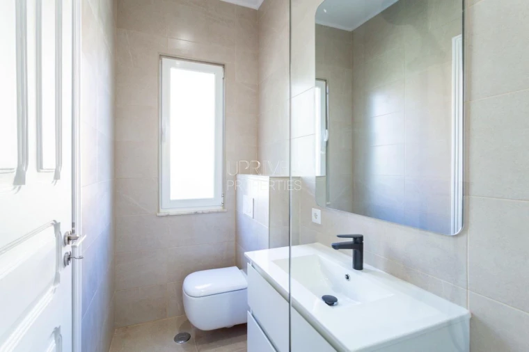 Apartamento T2 para Venda em Areeiro Foto 22