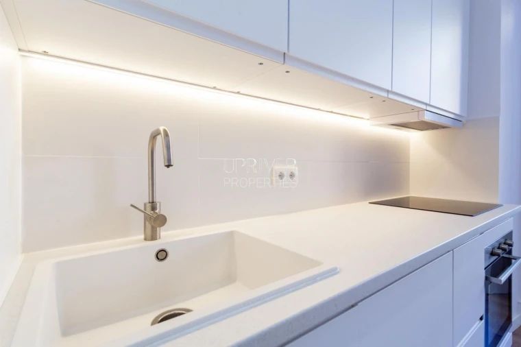 Apartamento T2 para Venda em Areeiro Foto 14