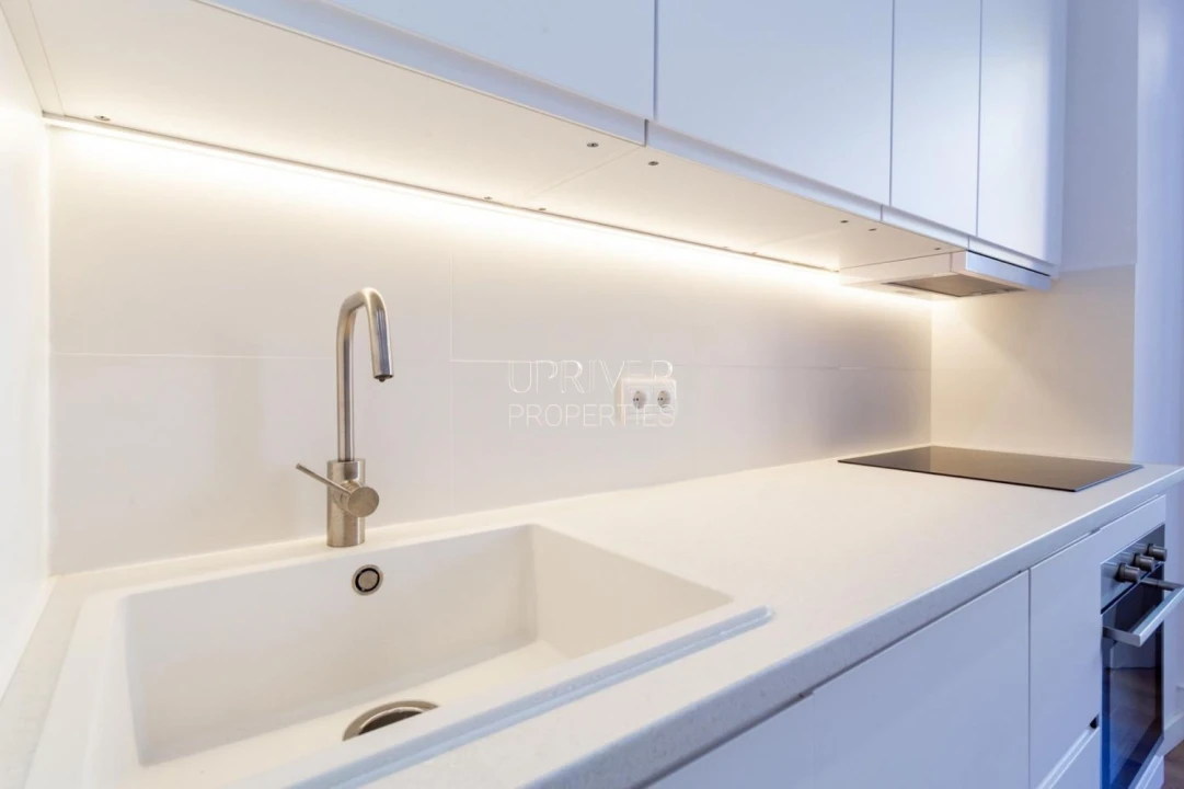 Apartamento T2 para Venda em Areeiro Foto 14