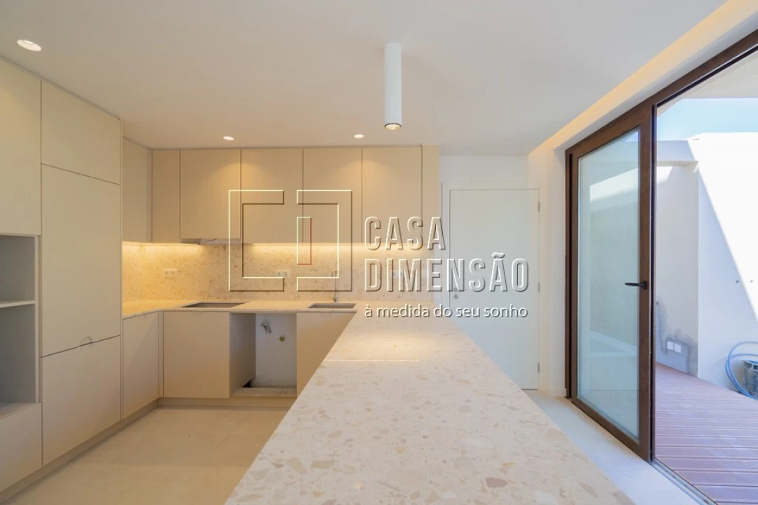 Moradia T3 para Venda em Charneca de Caparica e Sobreda Foto 11