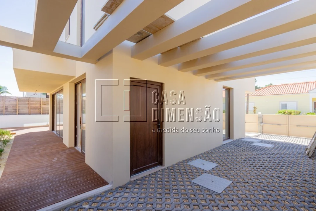 Moradia T3 para Venda em Charneca de Caparica e Sobreda Foto 57