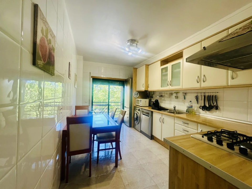 Apartamento T3 para Venda em Abrantes (São Vicente e São João) e Alferrarede Foto 2
