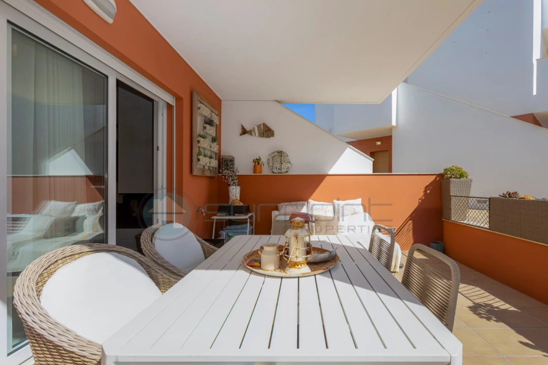Apartamento T2 para Venda em Budens Foto 19