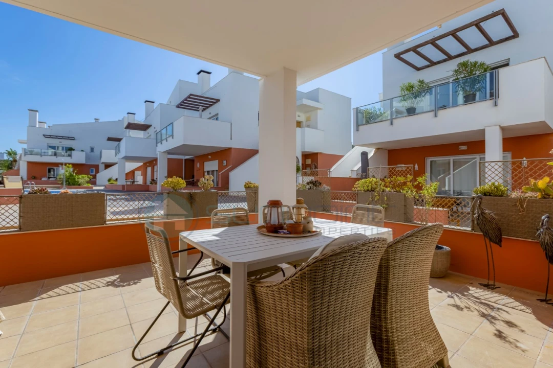 Apartamento T2 para Venda em Budens Foto 5