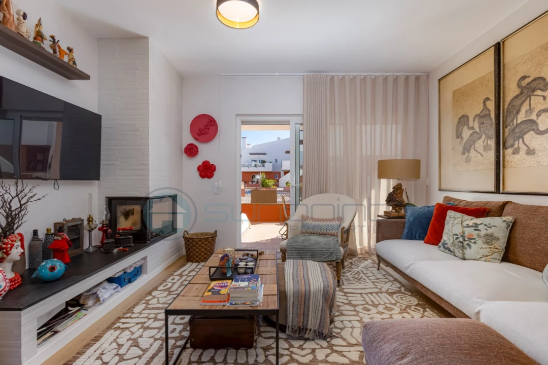Apartamento T2 para Venda em Budens Foto 2