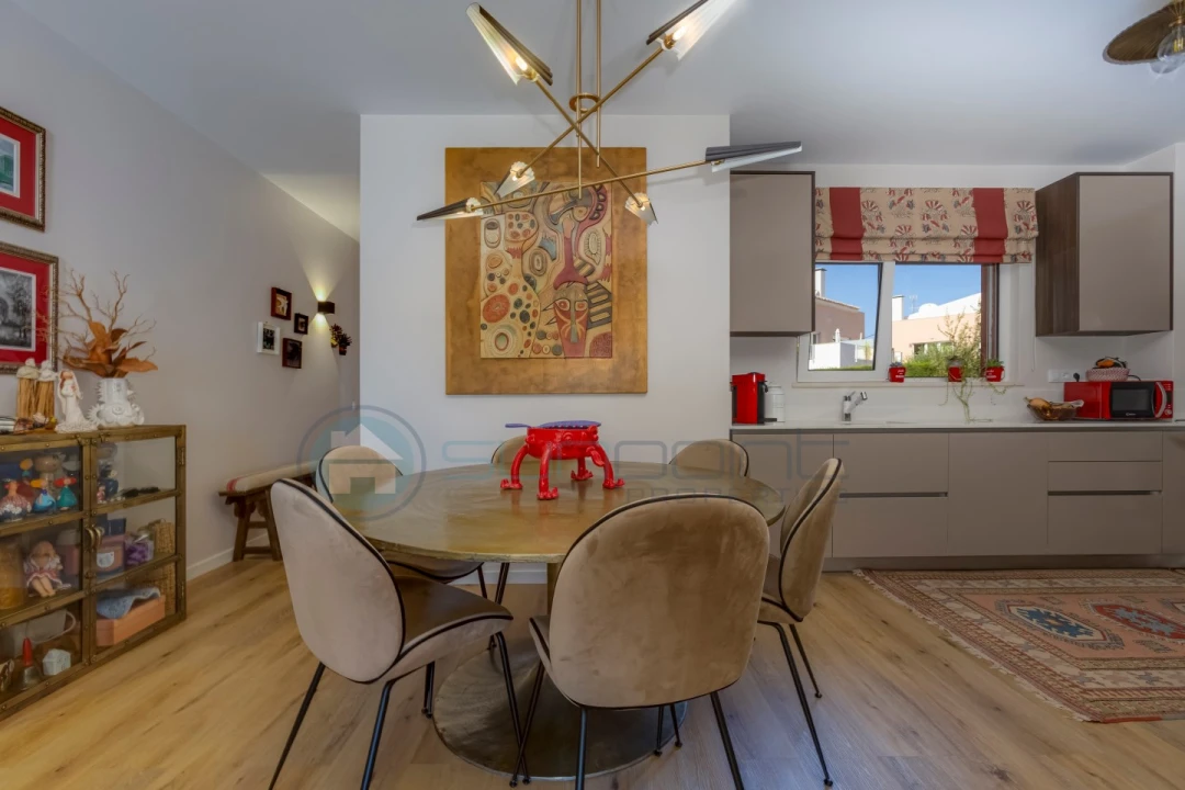 Apartamento T2 para Venda em Budens Foto 7