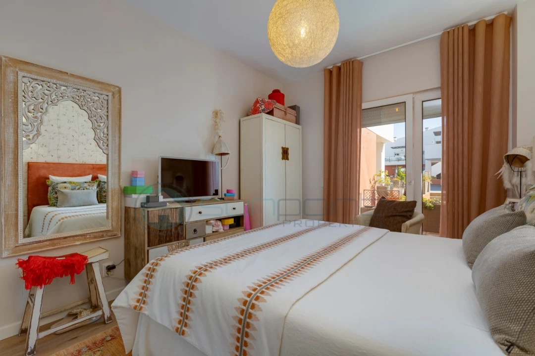 Apartamento T2 para Venda em Budens Foto 11