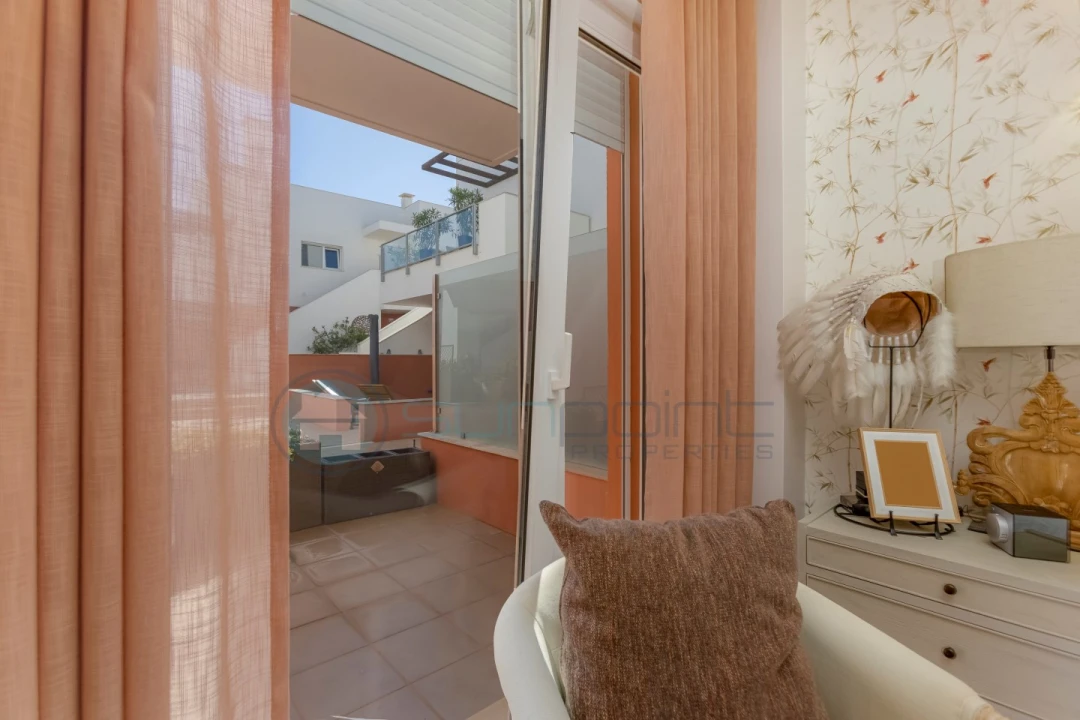 Apartamento T2 para Venda em Budens Foto 12