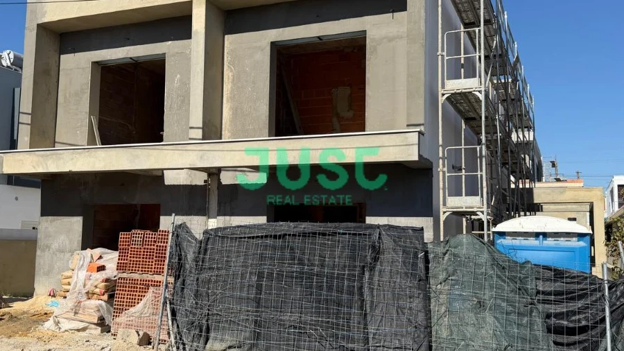 Moradia T3 para Venda em Fernao Ferro