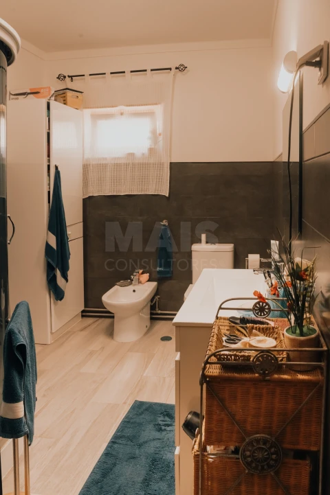Apartamento T2 para Venda em Bombarral e Vale Covo