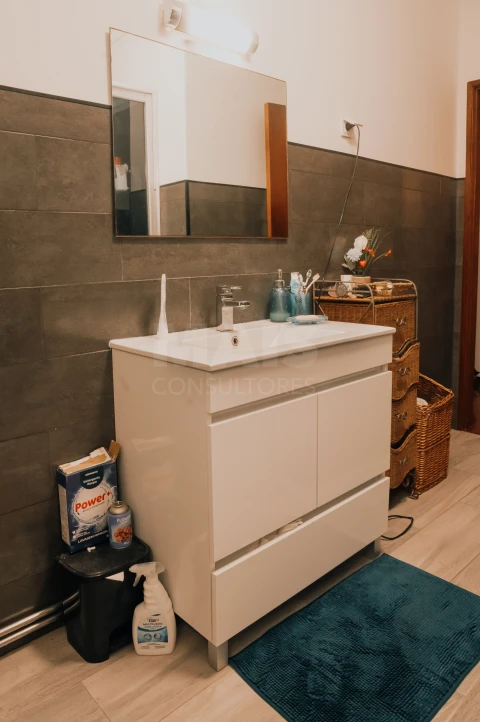 Apartamento T2 para Venda em Bombarral e Vale Covo