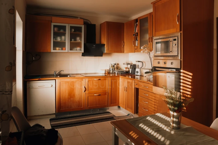Apartamento T2 para Venda em Bombarral e Vale Covo Foto 3