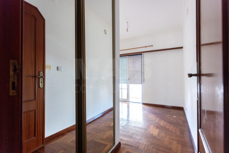 Apartamento T3 para Venda em Samora Correia Foto 6
