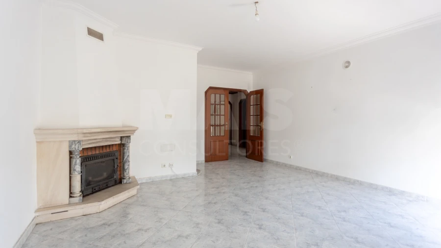 Apartamento T3 para Venda em Samora Correia
