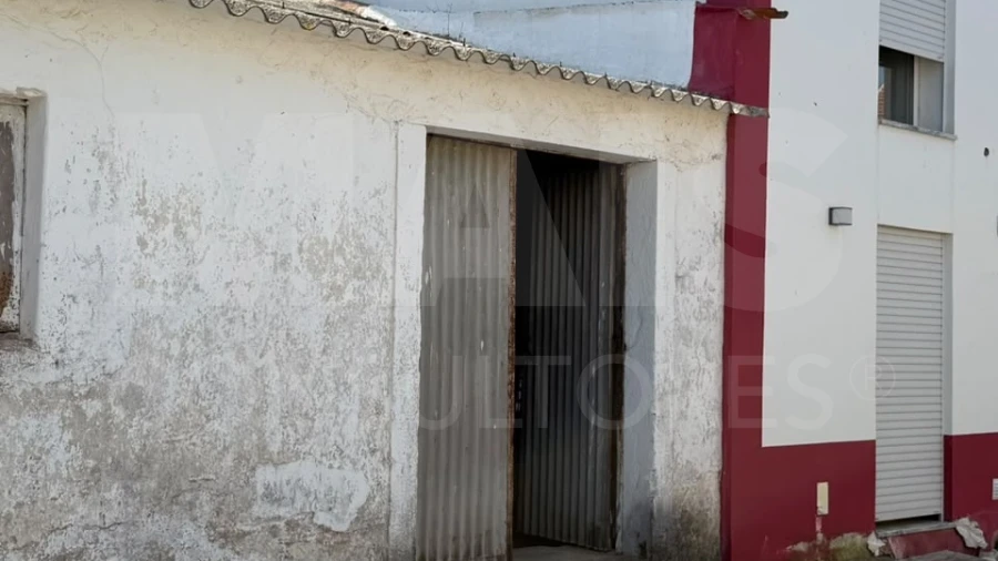 Moradia T1 para Venda em Carvalhal