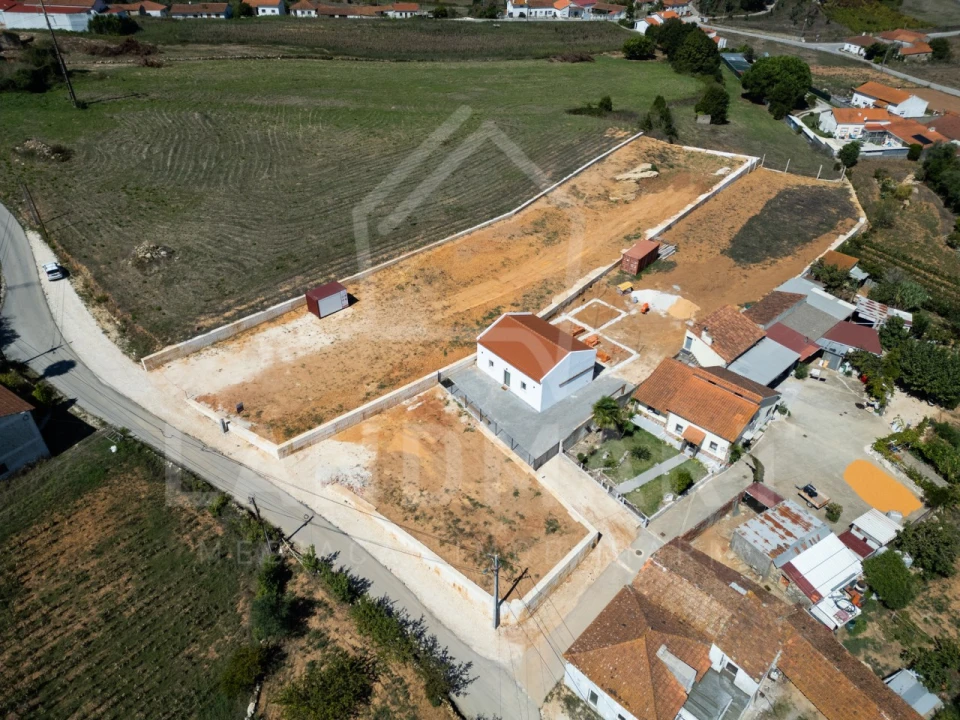 Terreno para Venda em Turquel Foto 7