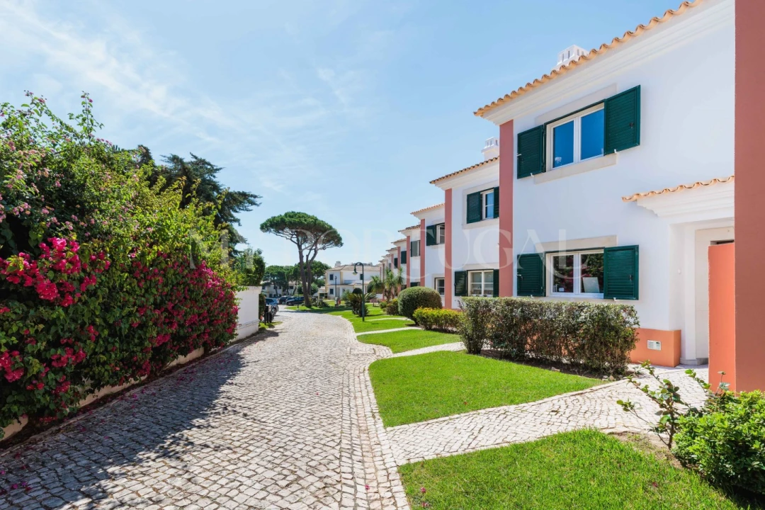 Moradia T3 para Venda em Cascais e Estoril Foto 22