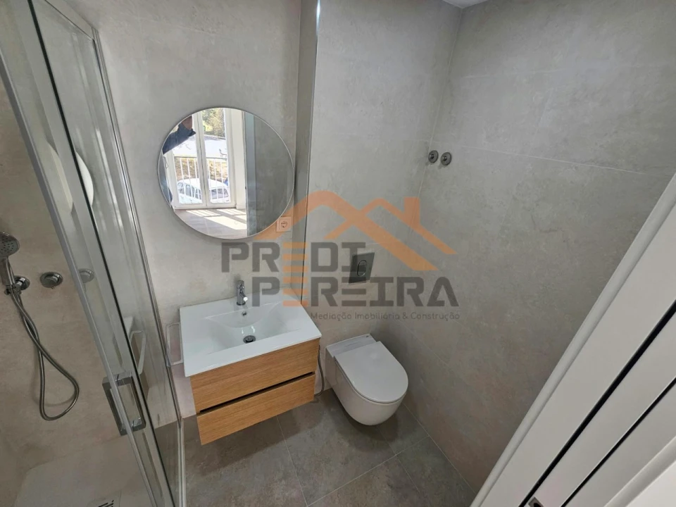 Apartamento T4 para Venda em Olivais Foto 15