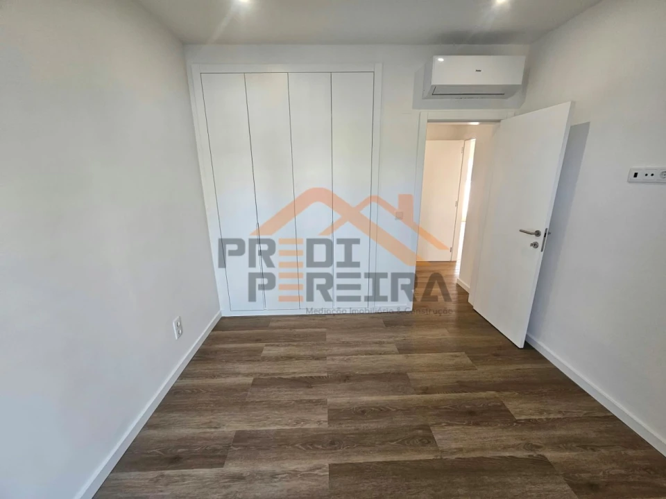 Apartamento T4 para Venda em Olivais Foto 20