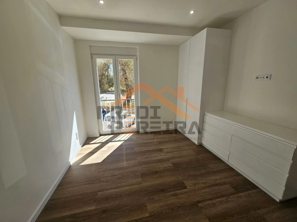 Apartamento T4 para Venda em Olivais Foto 29