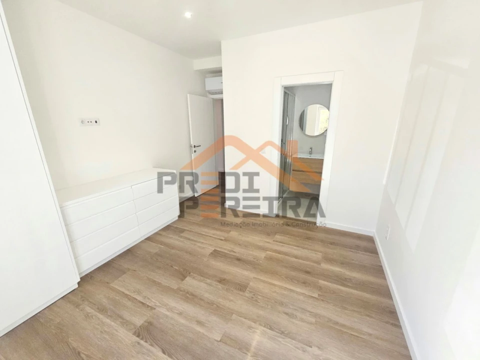 Apartamento T4 para Venda em Olivais Foto 30