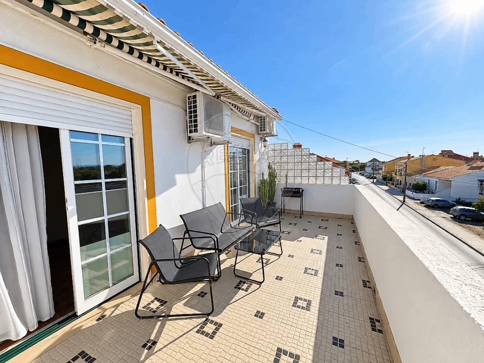 Apartamento T2 para Venda em Salvaterra de Magos e Foros de Salvaterra Foto 5