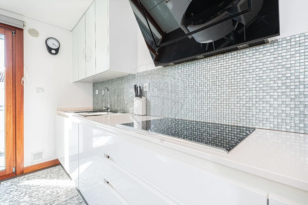 Apartamento T4 para Arrendamento em Alfragide Foto 17