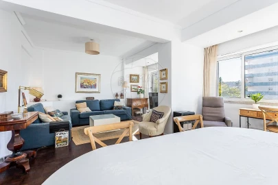 Apartamento T3 para Venda em Benfica