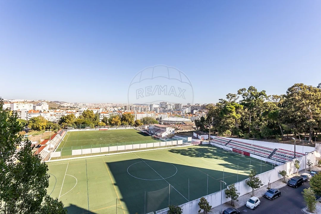 Apartamento T3 para Venda em Benfica Foto 8