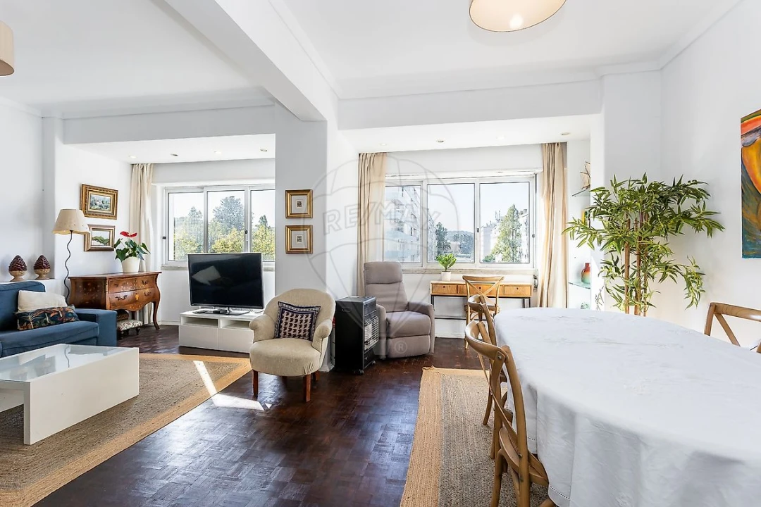 Apartamento T3 para Venda em Benfica Foto 9