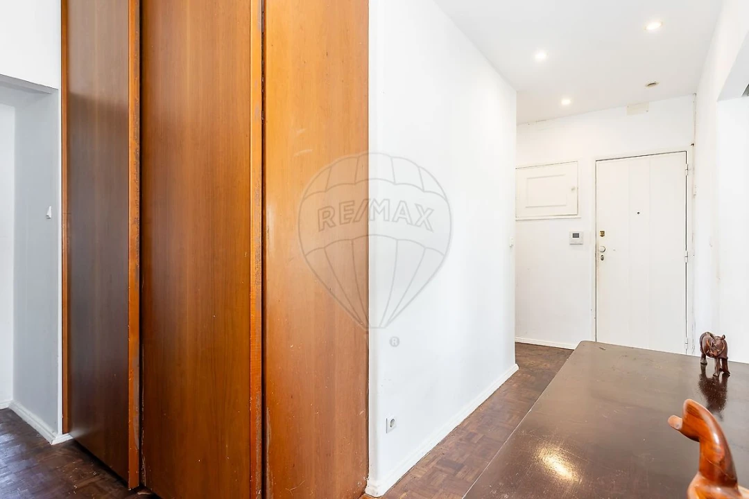Apartamento T3 para Venda em Benfica Foto 18