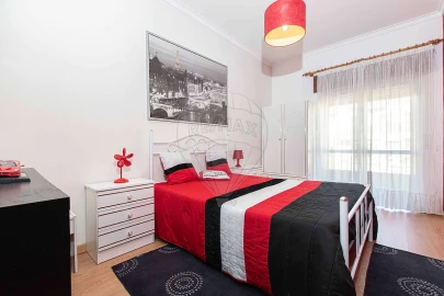 Apartamento T2 para Venda em Póvoa de Santa Iria e Forte da Casa