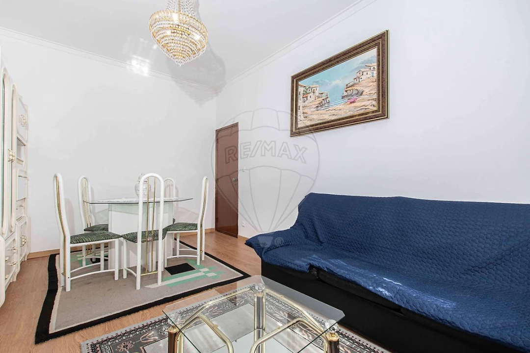 Apartamento T2 para Venda em Póvoa de Santa Iria e Forte da Casa Foto 1