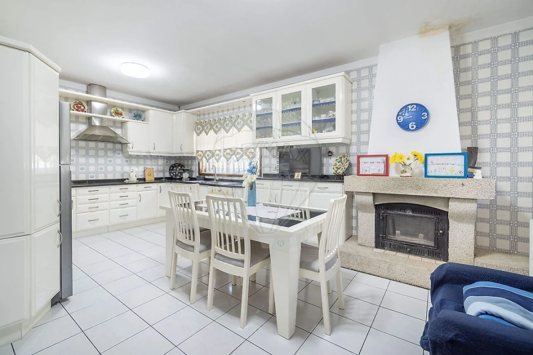 Moradia T3 para Venda em Vila Chã, Codal e Vila Cova de Perrinho Foto 13