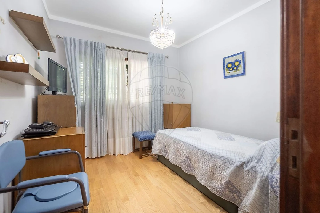 Moradia T3 para Venda em Vila Chã, Codal e Vila Cova de Perrinho Foto 16