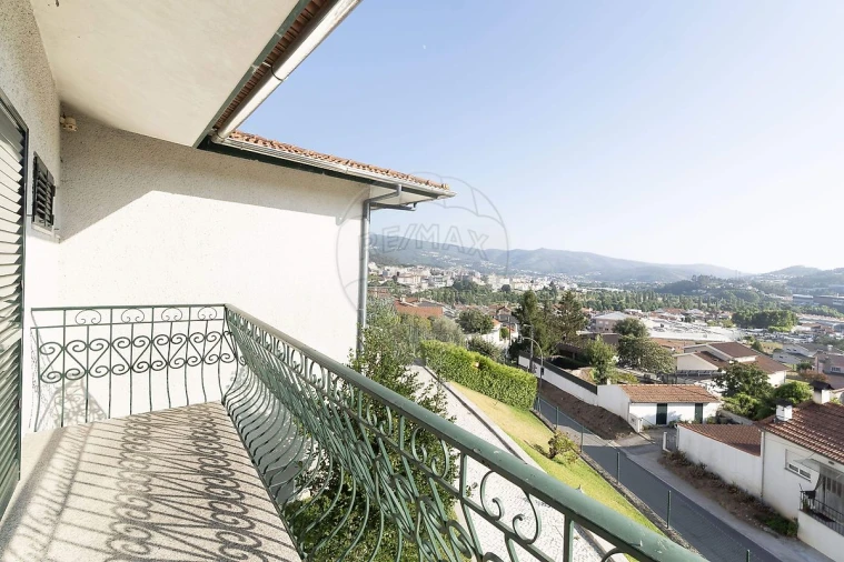 Moradia T3 para Venda em Vila Chã, Codal e Vila Cova de Perrinho Foto 29