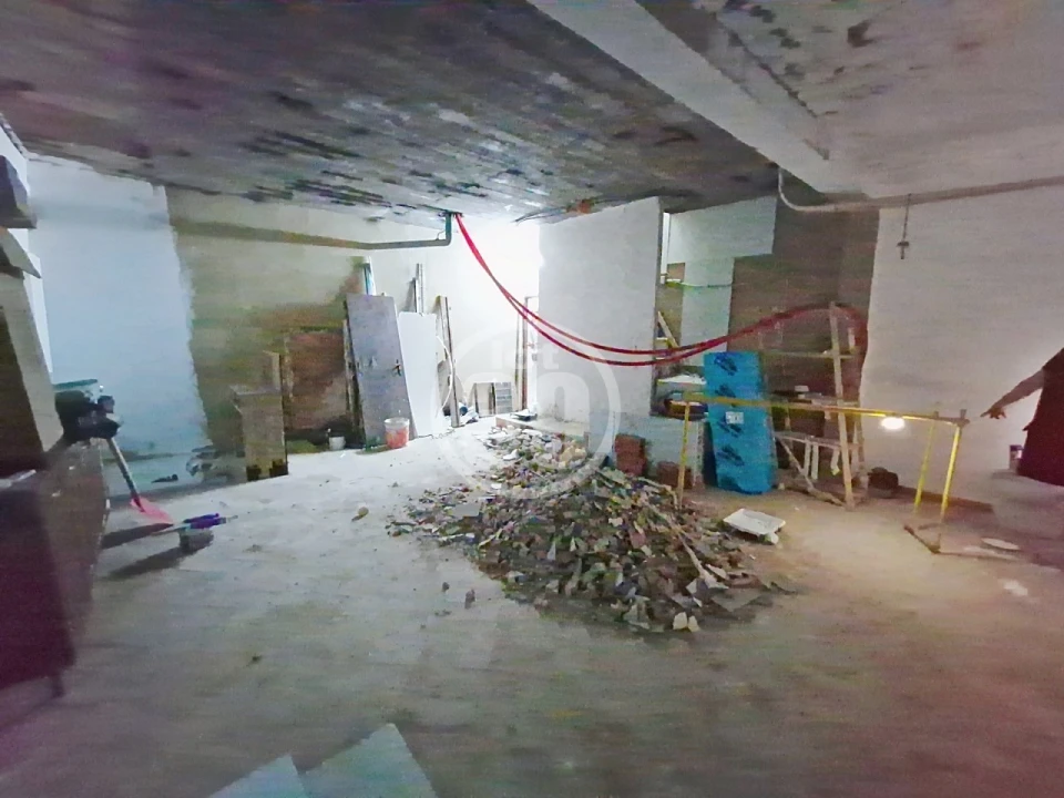 Loja para Venda em Albufeira e Olhos de Água Foto 29
