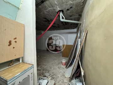 Loja para Venda em Albufeira e Olhos de Água