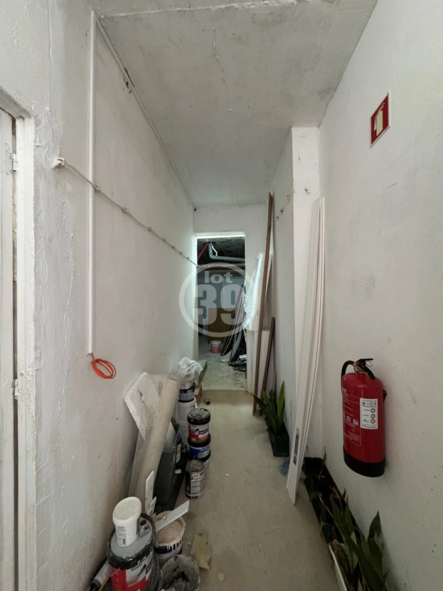 Loja para Venda em Albufeira e Olhos de Água Foto 14