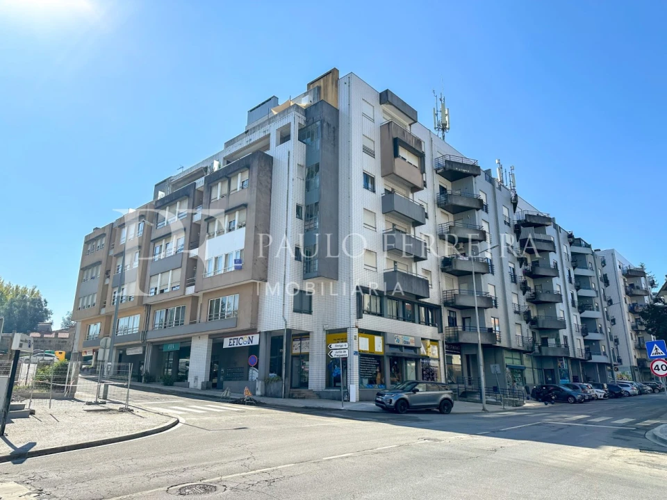 Apartamento T1 para Arrendamento em Vila Nova de Famalicão e Calendário Foto 1