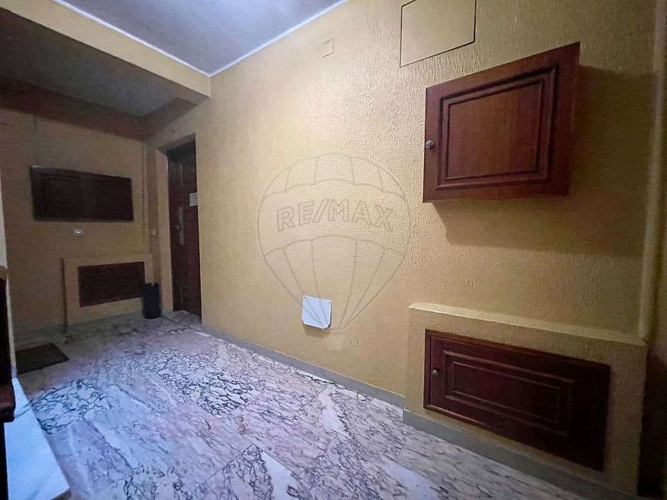Apartamento T2 para Venda em Rio Tinto Foto 5