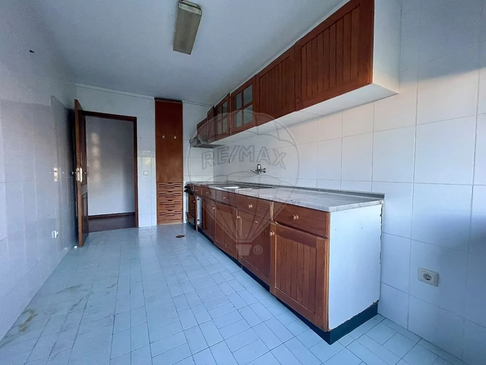 Apartamento T2 para Venda em Rio Tinto Foto 13