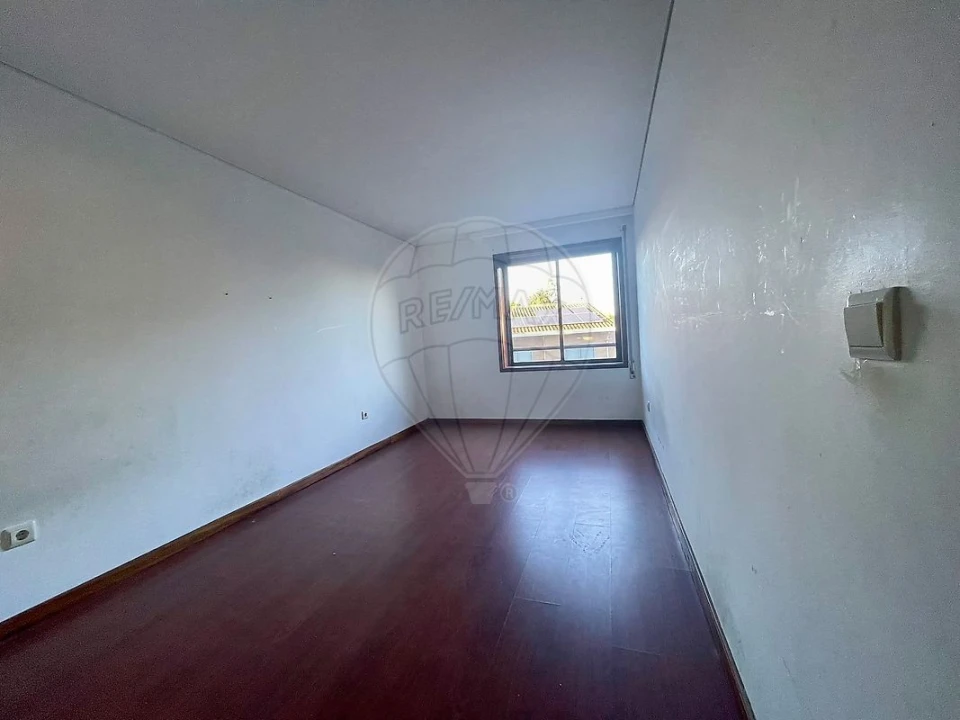Apartamento T2 para Venda em Rio Tinto Foto 7
